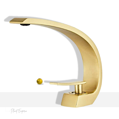 Dubai Sculptural Bathroom Tap - Plaemp