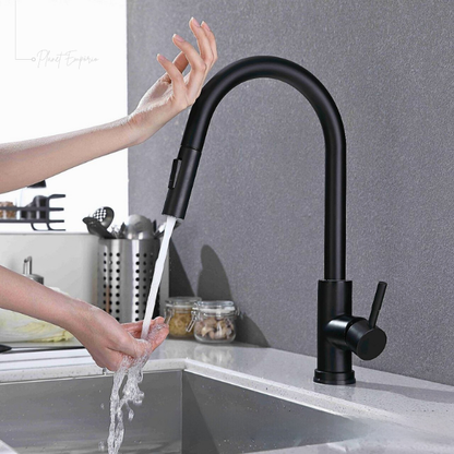 Berlin Touch Pullout Kitchen Tap - Plaemp