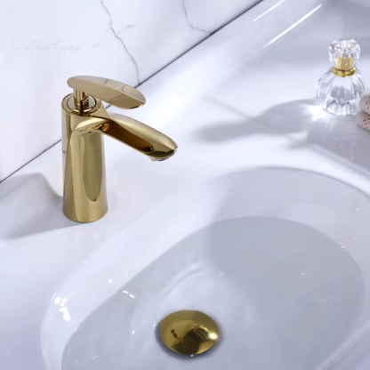 Parisian Luxury Bathroom Tap - Plaemp